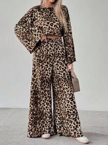 SHEIN LUNE Bộ 2 áo crop top dài tay cổ tròn họa tiết da báo cho nữ và quần ống rộng, Xuân Hè - Nhiều màu - Xem 6