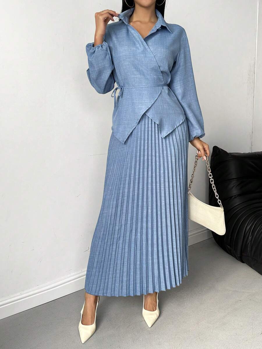 SHEIN Clasi Bộ 2 món cổ áo quấn quyến rũ thanh lịch, tay dài - Màu xanh lam - Xem 1