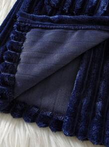 Bata de baño con capucha de manga larga y sólida de color simple de peluche para niño pequeño - azul real - Ver 8