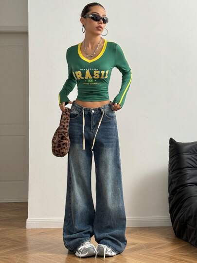 StreetHx Camiseta Casual de Manga Longa com Gola V, Estampa Colorida em Estilo de Rua, Bloco de Cores, Estampa do Brasil, para Mulheres, Tops Gráficos para Primavera e Outono