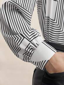 BizChic 灰色花朵半透明蝙蝠袖宽松休闲衬衫宽松衬衫 - 灰色 - 查看 3