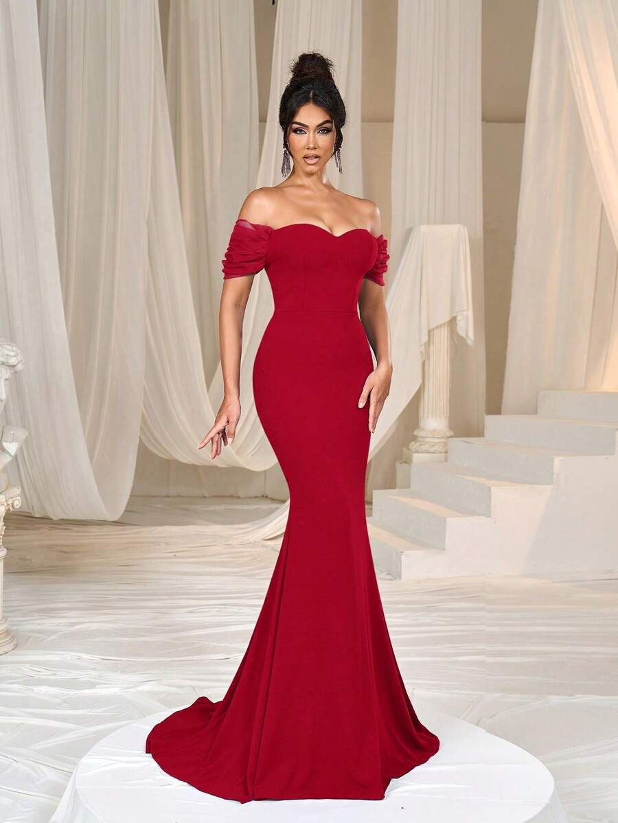 Faeriesty Elegant Off-Shoulder Long Wedding Dress With Ruffle Short Sleeves, Made Of Slightly Stretchy Knit Fabric, Suitable For Formal Parties