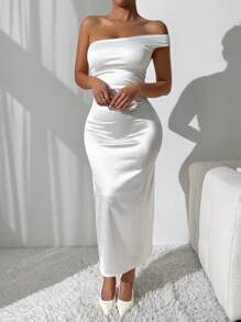 Chiquease Asymmetric Off-The-Shoulder Fitted Elegant Dress - White - View 5