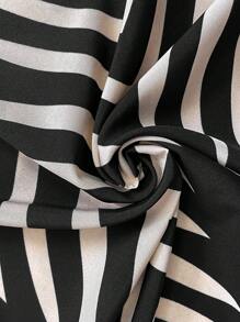 Celure Plus Size V-Neck Long Sleeve Black Patchwork Floral Print Dress Fall Cloth For Women