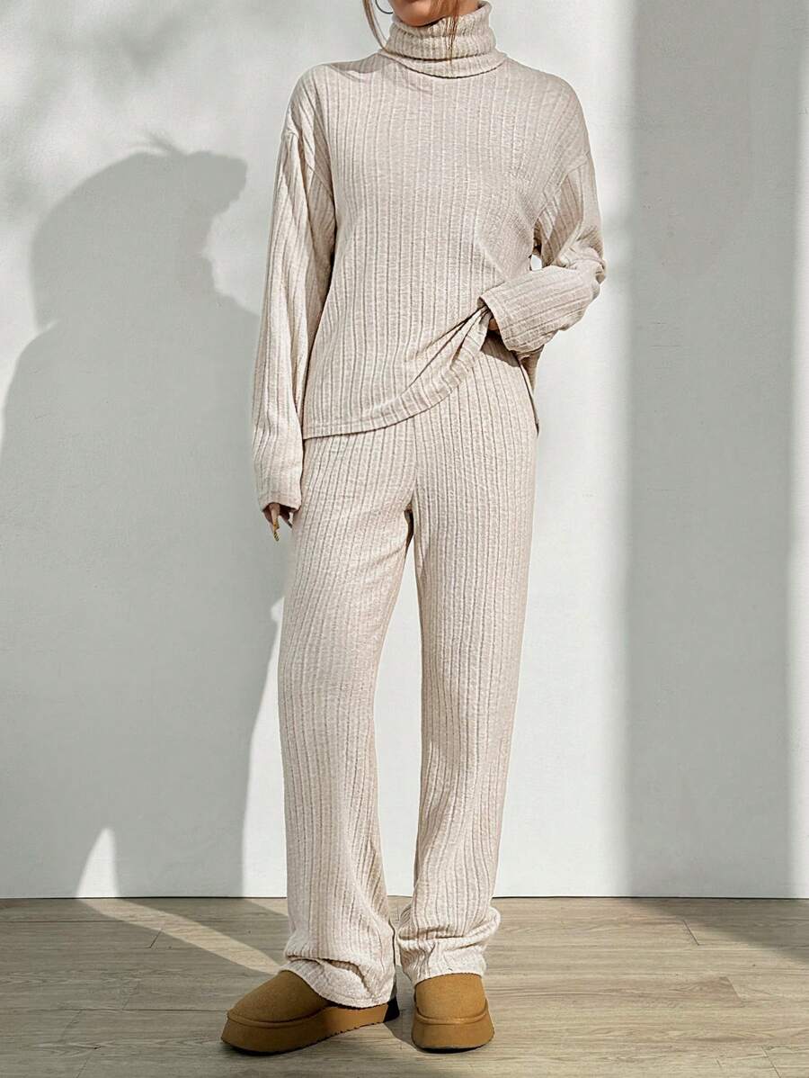 Flirla Set de 2 piese pentru femei, cu guler înalt, cu mânecă lungă, de culoare uni, de top minimalist și cu picior drept. - Caisă - Vizualizare 1