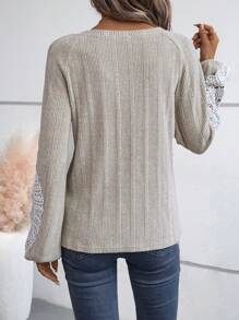 EMERY ROSE Women's Spring & Summer Contrast Lace Raglan Sleeve V-Neck Casual Loose T-Shirt Fall Cloth For Women