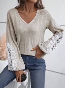 EMERY ROSE Women's Spring & Summer Contrast Lace Raglan Sleeve V-Neck Casual Loose T-Shirt Fall Cloth For Women