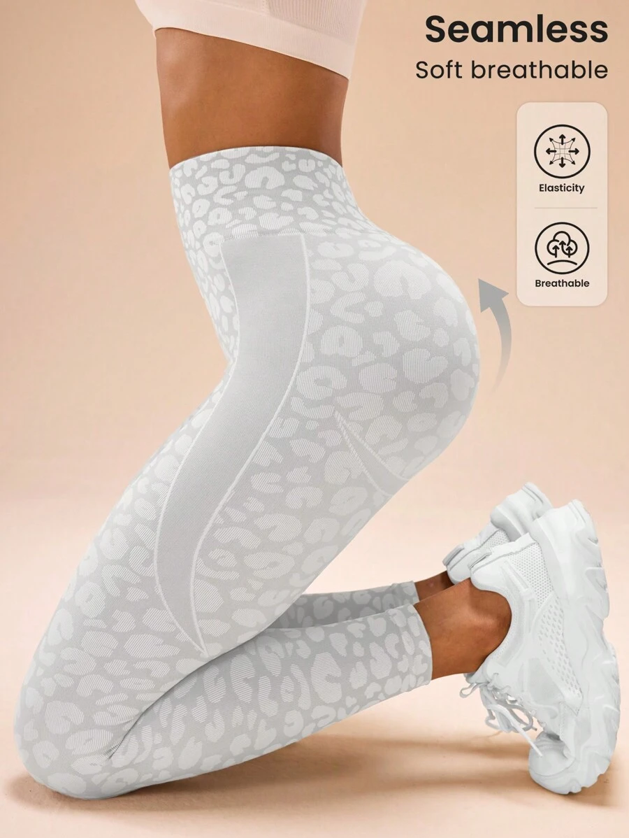 Gameset SHEIN Sport Leggings senza cuciture da donna in jacquard con stampa leopardata grigia e bianca, adatti per lo yoga
