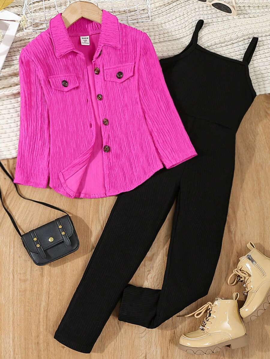 SHEIN Bộ 2 áo sơ mi dệt kim họa tiết cho bé gái + bộ đồ liền thân có gân màu đen, áo khoác màu hồng cánh sen rực rỡ làm nổi bật bộ đồ liền thân màu đen cổ điển thanh lịch, kết hợp màu sắc thời trang - Màu Hồng Tươi - Xem 1