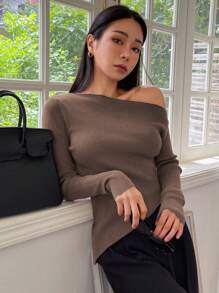 DAZY Áo len nữ dáng ôm, vai bất đối xứng, áo dài tay, quần áo trở lại trường, quần áo nữ mùa thu - màu nâu - Xem 3