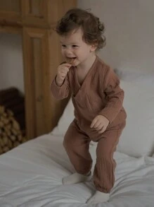 SHEIN 2pcs Baby Unisex Solid Color Cotton Soft Casual Outfit - Button Down Cardigan Long Sleeve Top With Drawstring Pocket Pants - Brown - View 10