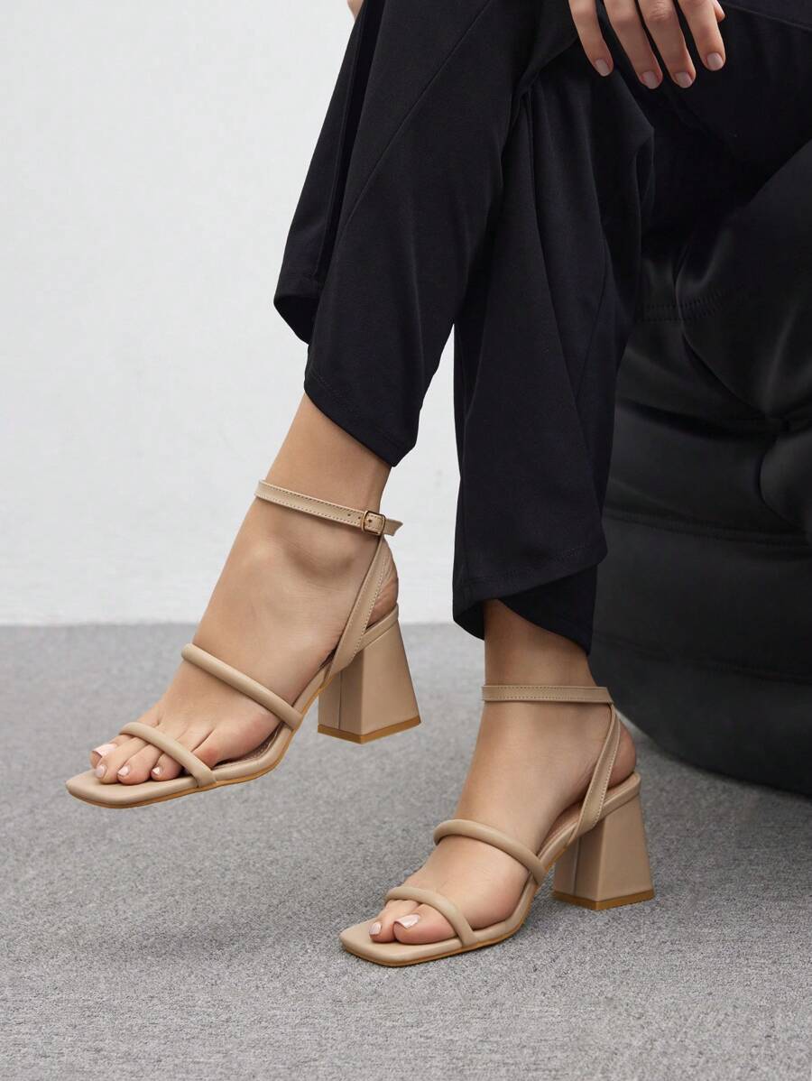 CUCCOO BIZCHIC 时尚纯色高跟凉鞋，百搭优雅商务休闲商务别致圣诞秋季新年假期