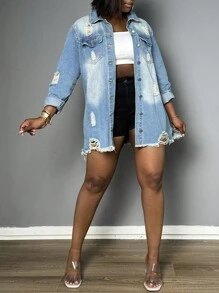 Women Single Breasted Flap Pocket Frayed Hem Ripped Denim Jacket - Light Wash - View 3