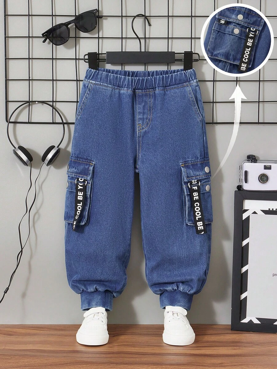 SHEIN Quần Jeans Jogger Xanh Rửa Sạch Trẻ Em Đường Phố Mát Mẻ, Dành Cho Bé Trai, Quần Áo Thu Đông Cho Bé Trai - Rửa trung bình - Xem 1