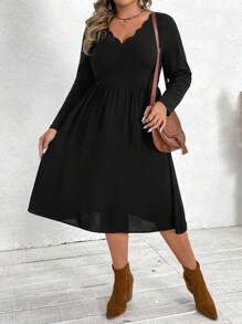SHEIN VCAY Plus Size Vacation V-Neck Ruffled Long Sleeve Dress,Graduation Dress - Black - View 4