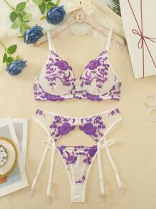 SHEIN Conjunto de 3 piezas de sujetador inalámbrico y pantis con bordado floral sexy en color morado para mujeres