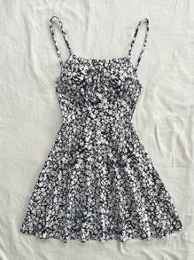 Soleia Damen Rückenfreies Sommerkleid mit Blümchenmuster und Spaghettiträgern für den Urlaub