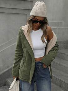 Aveloria Modichic 女士连帽加垫保暖聚酯纤维合成保暖冬季外套冬季夹克，采用腰部工作服设计，冬季保暖内衬 - 軍綠色 - 查看 4