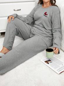 RueChic 100% Cotton 2pcs Plus Butterfly Embroidery Detail PJ Set - Grey - View 3