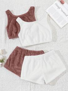 RueChic 2pcs Solid Flannel Tank Top & 2pcs Shorts Lounge Set - Multicolor - View 2