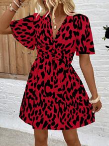 Breezaya V-Neck Short Sleeve Allover Print Ruched Hem Casual Mini Dress (Allover Print Pattern Asymmetric) - Red - View 6