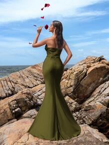 Solid Color Ruffle Front Mermaid Hem Formal Strapless Dress, Elegant For Gala, Weddings, Graduations, Formal Dinners - Olive Green - View 5