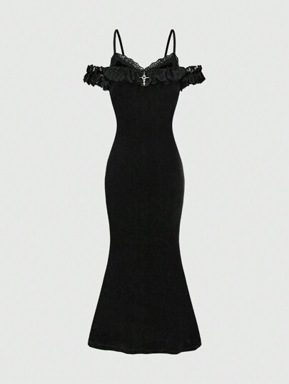 Goth Vestido de longitud media con diseño patchwork, volantes en la cintura, bajo con cola de pez y correa de hombro con colgante de cruz de terciopelo para mujer