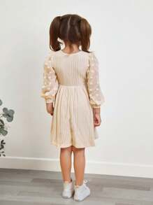 SHEIN Kleine Mädchen College-Stil Rundhalsausschnitt Kleid mit Farbblock Design