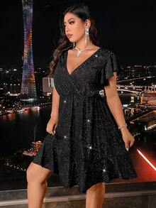 Plus Size V-Neck Ruffle Pleated Simple Short Casual Dress - Black - View 6