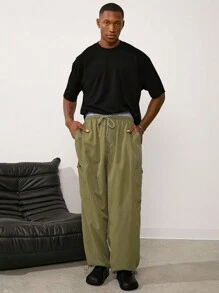 Forever 21 Loose Straight Leg Cargo Pants In Dusty Green - Army Green - View 1