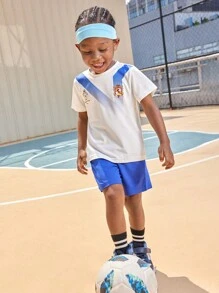 SHEIN Young Boys 2pcs Set Fitted Badge & Letter Print Comfortable Football Sports Short Sleeve T-Shirt And Shorts