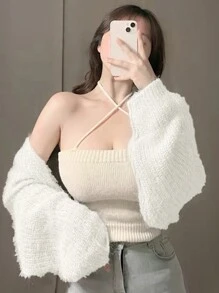 DAZY Women's Cropped Casual Design Cardigan