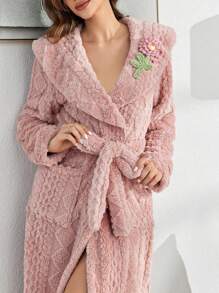 Áo choàng lông Jacquard trang trí hoa 3D - Hồng - Xem 6