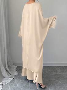 SHEIN Clasi 女士春夏纯色圆领蝙蝠袖羽毛拼接上衣和半裙套装 - 杏色 - 查看 2