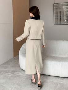 DAZY Bộ đồ vest blazer dài tay cài nút ve áo màu tương phản dành cho nữ và váy - Màu be - Xem 2