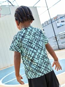 SHEIN Boys' Colorful Stripe Ombre Asymmetrical English Letter Fashion Sport Short Sleeve T-Shirt