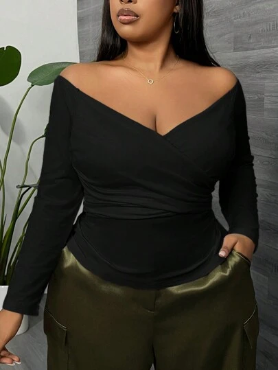 SHEIN SXY camiseta de talla grande con hombros descubiertos, cruzado y fruncido