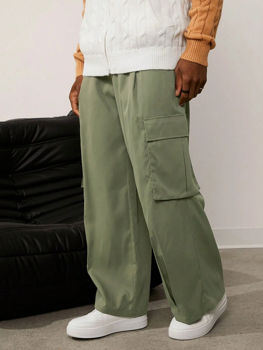 Forever 21 Men's Loose Fit Cargo Trouser In ArmyGreen - Army Green - View 1