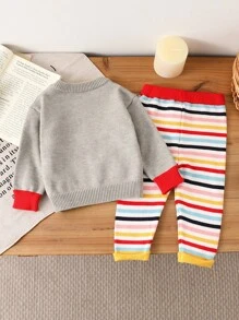 Baby Girls Cartoon Jacquard White Bear & Rainbow Striped Contrast Color Suit. The Cute White Bear Cartoon Jacquard Design Makes The Whole Set More Playful And Adorable. The Rainbow Striped Contrast Color Design Is Fashionable. Suitable For Outing Wear, Allowing The Baby To Show A Lively And Vibrant Spirit During The Trip. Suitable For Autumn And Winter, With High Warmth. The Fabric Is Comfortable And Warm, Suitable For Baby Girls To Wear. This Set Is Not Only Full Of Childlike Fun, But Also Brings Warmth And Joy To Baby Girls, Allowing Them To Fully Enjoy The Happy Time During The Autumn And Winter Outings.