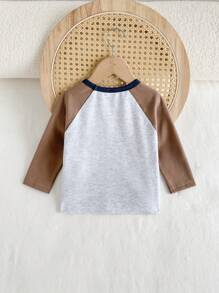 Cozy Pixies Baby Boy Cartoon Bear Pattern Contrast Color Crew Neck Raglan Pullover Sweatshirt, Soft & Comfortable, Suitable For Layering Or Outerwear In Spring, Autumn & Winter