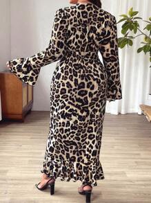 SHEIN Unity Robe maxi élégante à imprimé léopard, col en V, manches évasées et ourlet noué, pour femmes grande taille - Multicolore - Voir 2