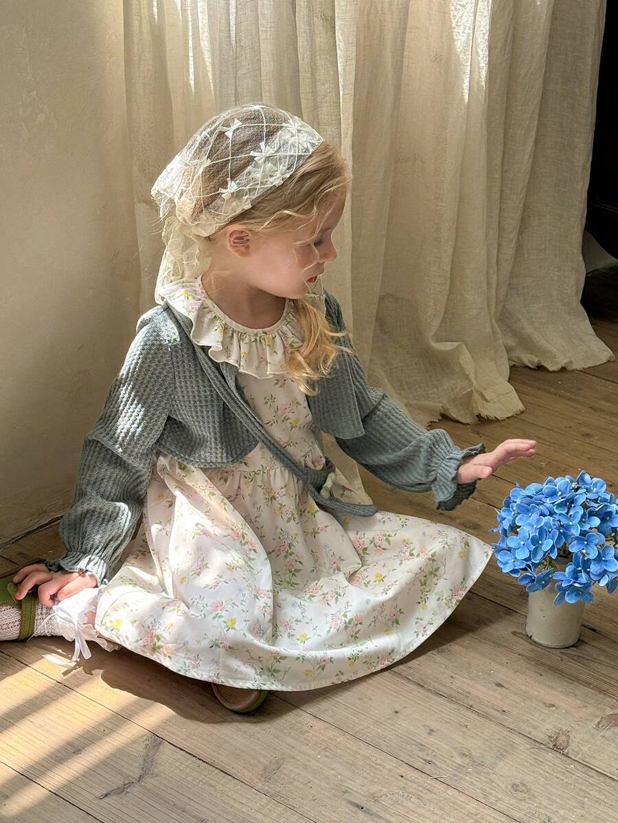 SHEIN LMoss Kids LMoss Young Girl Young Girl Young Girl 2pcs Set: Solid Color Knitted Cardigan With Puff Sleeves & Woven Ditsy Floral Dress With Crossbody Bag - Multicolor - View 1