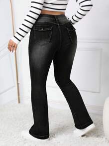 SHEIN EZwear Plus Size Button Waistband Pockets Street Versatile Flare Jeans