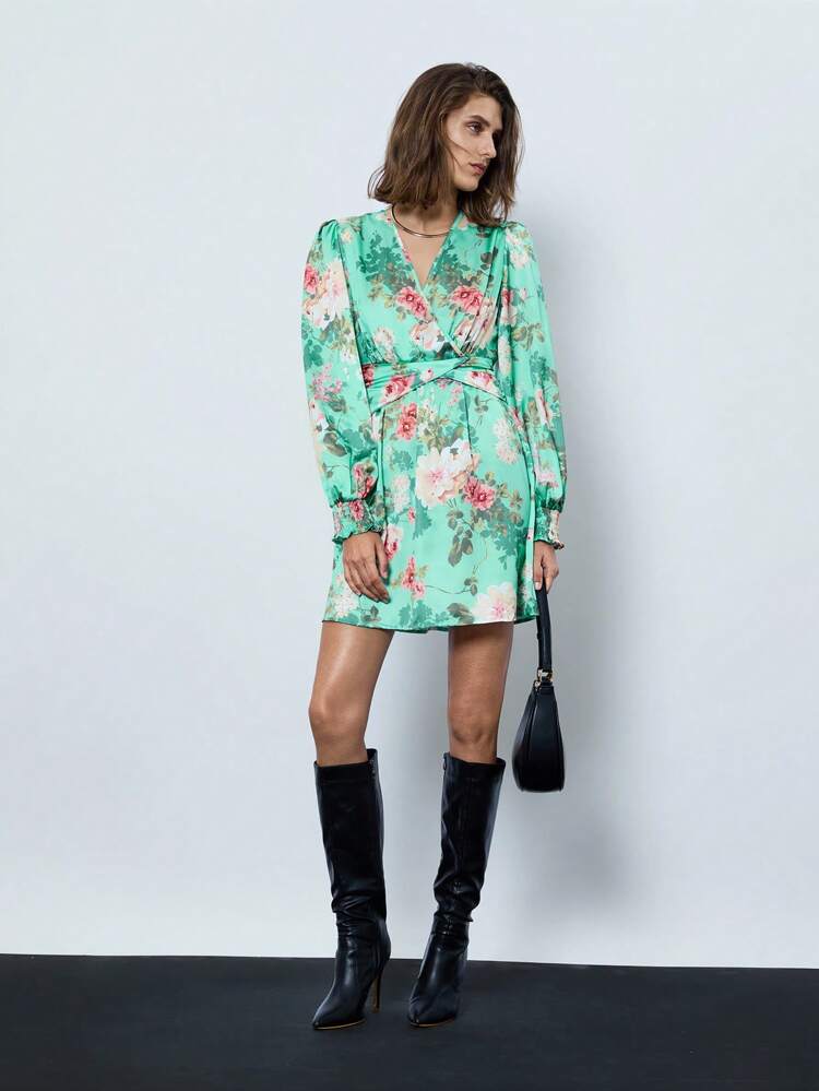 SHEIN Maija Robe courte élégante à manches longues et col en V avec imprimé floral pour femmes au printemps et en été, robe fluide, robe fleurie