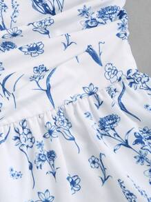 Sweetra Áo hai dây xếp ly in hoa dành cho nữ, thích hợp cho kỳ nghỉ, màu xanh dương và trắng, họa tiết Y2K. - Xanh và trắng - Xem 3