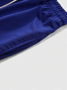 Manfinity Roghcode Celana Jogging Kasual Pria Motif Api dengan Tali Serut di Pinggang, Potongan Longgar - Biru - View 3