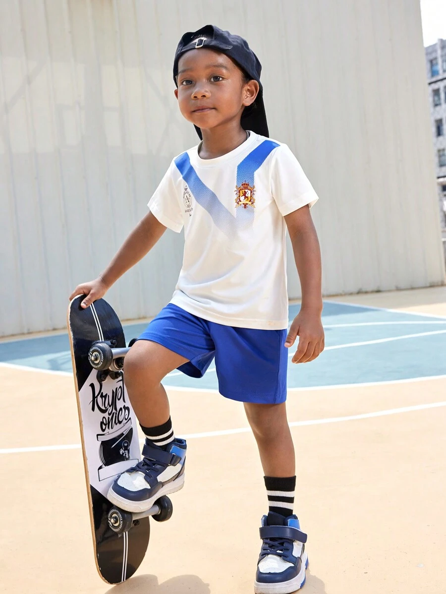 SHEIN Young Boys 2pcs Set Fitted Badge & Letter Print Comfortable Football Sports Short Sleeve T-Shirt And Shorts