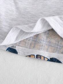 Cozy Pixies Baby Boy Cartoon Bear Pattern Contrast Color Crew Neck Raglan Pullover Sweatshirt, Soft & Comfortable, Suitable For Layering Or Outerwear In Spring, Autumn & Winter