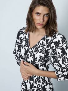 Maija Women's V-Neck Balloon Sleeve Straight Elegant Short Casual Dress Fall Women Clothes