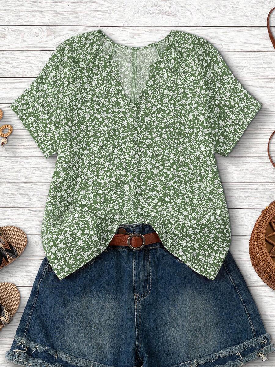 SHEIN LUNE Women's V-Neck Short Sleeve Ditsy Floral Black Blouse, Summer - Mint Green - View 1